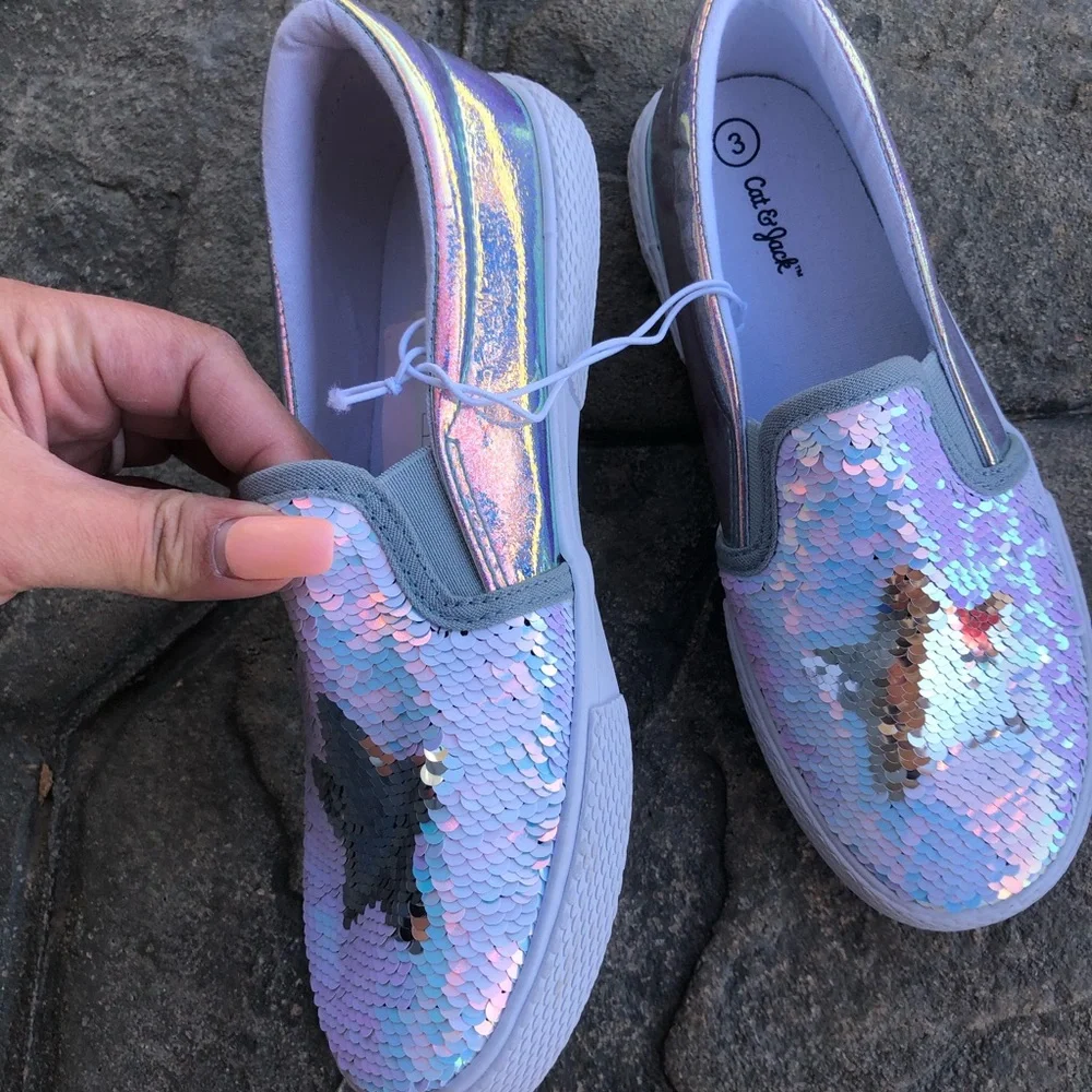 Cat & Jack Madalena Flip Sequin Silver‎ Sneaker
